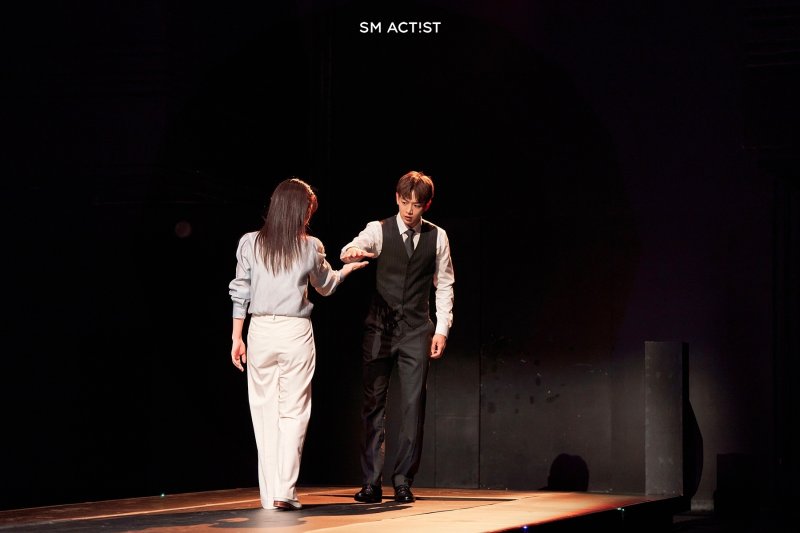 최민호 "연극하며 양말까지 맞춘 '파워J' 루틴으로 살아" [N인터뷰]②