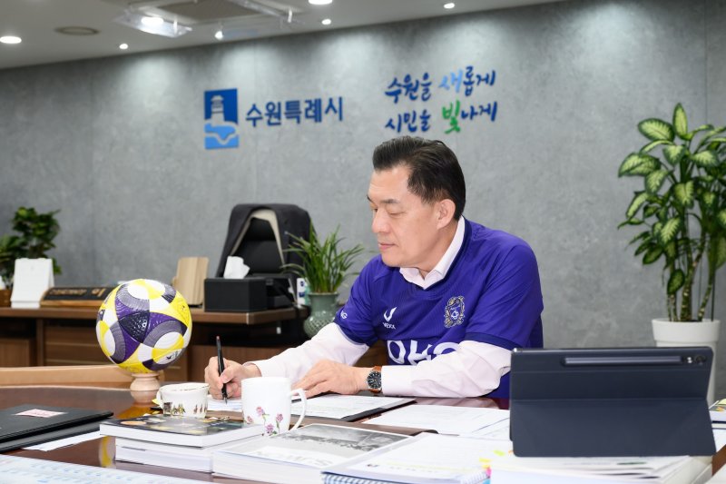 [수원=뉴시스] 이재준 수원시장. (사진=수원시 제공) 2025.04.25. photo@newsis.com *재판매 및 DB 금지