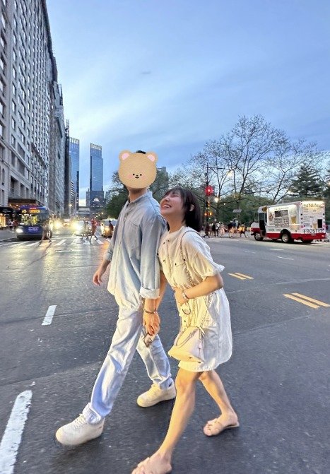 '6월 결혼' 미쓰에이 민, 뉴욕 센트럴파크서 프러포즈 받았다…반지 받고 '깜짝'