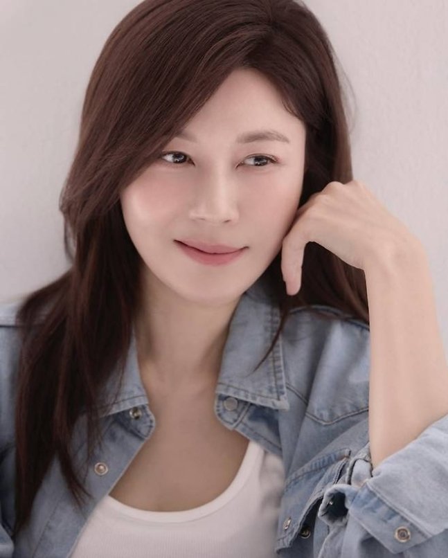 [서울=뉴시스] 김하늘. (사진=김하늘 인스타그램 캡처) 2025.04.26. photo@newsis.com *재판매 및 DB 금지