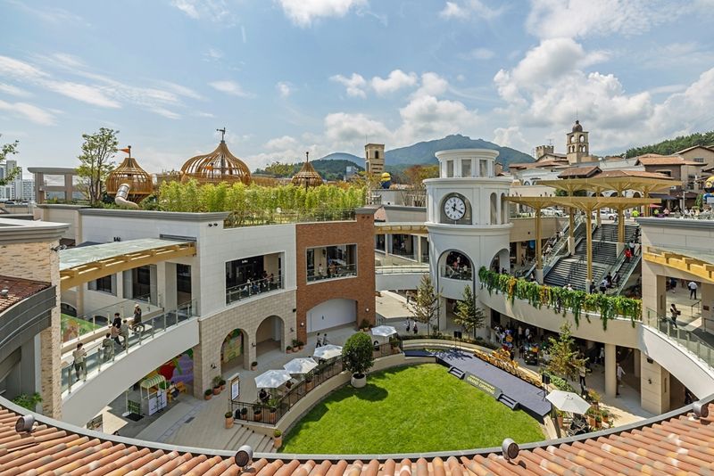 신세계사이먼 부산 아울렛 "프리미엄 콘텐츠 강화"