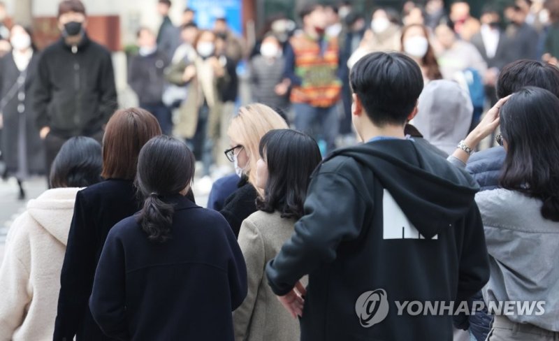 IMF의 경고…고환율 저성장에 국민소득 4만달러 멀어진다 (출처=연합뉴스)