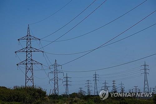 스페인·포르투갈서 대규모 정전…교통 대혼란