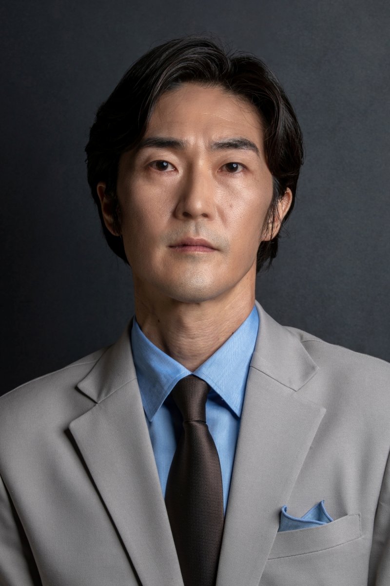 오대석, 디퍼런트컴퍼니와 전속계약…23년 만에 첫 소속사