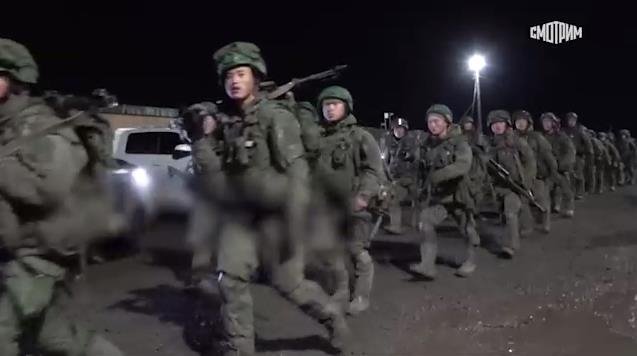 러 쿠르스크 전투 훈련하는 북한군 (출처=연합뉴스)