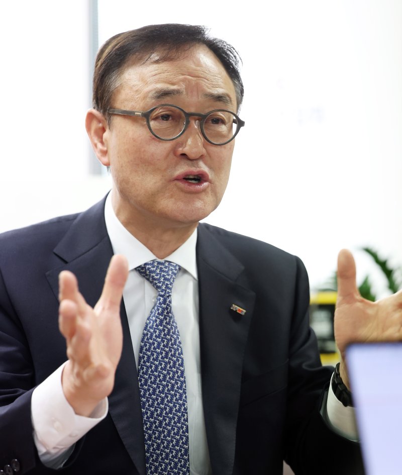 송치영 소상공인연합회장이 서울 영등포구 소상공인연합회에서 뉴스1과 인터뷰를 하고 있다. 2025.4.15/뉴스1 ⓒ News1 오대일 기자