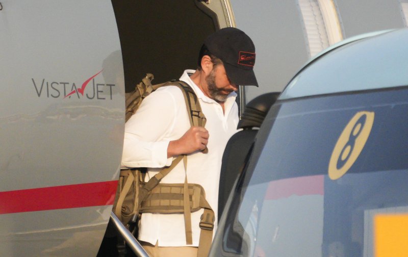 신세계 25층, 그야말로 '철통보안'...방한 트럼프 주니어, 누구 만났나 봤더니