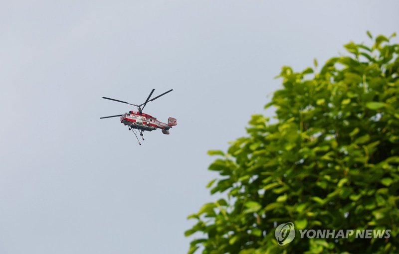 대구 산불 재발화 진화 작업 (출처=연합뉴스)