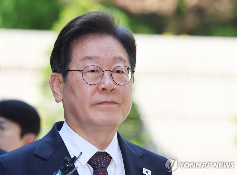 공판 출석하는 이재명 후보 (출처=연합뉴스)