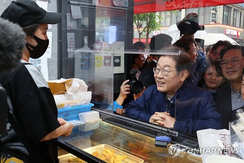 경청 투어 시작한 이재명 후보 (출처=연합뉴스)