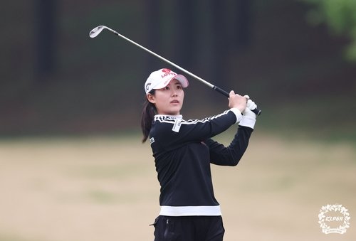 황유민의 1라운드 경기 모습 (출처=연합뉴스)