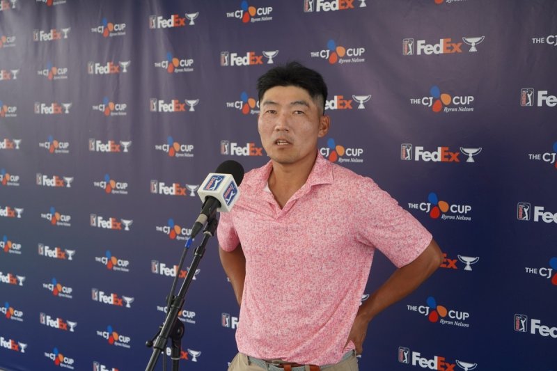 질문에 답하는 강성훈. (출처=연합뉴스)