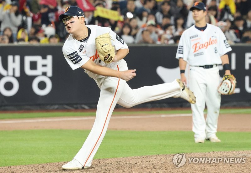 마무리 투수로 나선 김서현 (출처=연합뉴스)