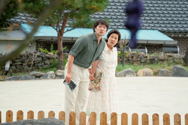 '천국보다 아름다운' 김혜자, 지옥행 위기…불안한 시선 [N컷]