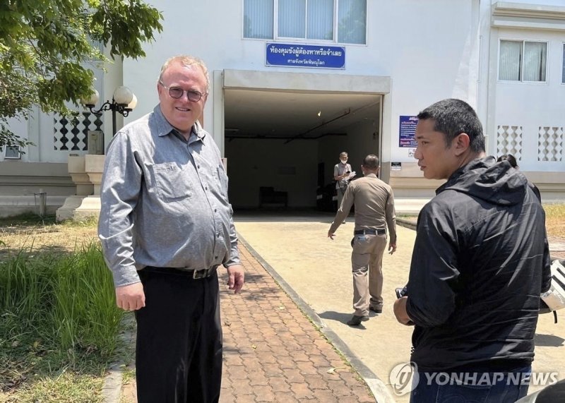 미국인 정치학자 폴 체임버스(왼쪽) (출처=연합뉴스)