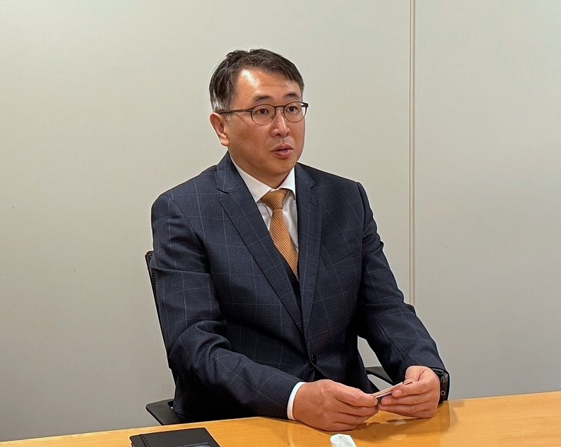 김상부 세계은행(WB) 디지털전환 부총재가 4월 24일(현지시각) 미국 워싱턴D.C. WB 부총재 사무실에서 주요 20개국(G20) 재무장관·중앙은행총재 회의 동행 취재단과 간담회를 진행하고 있다.