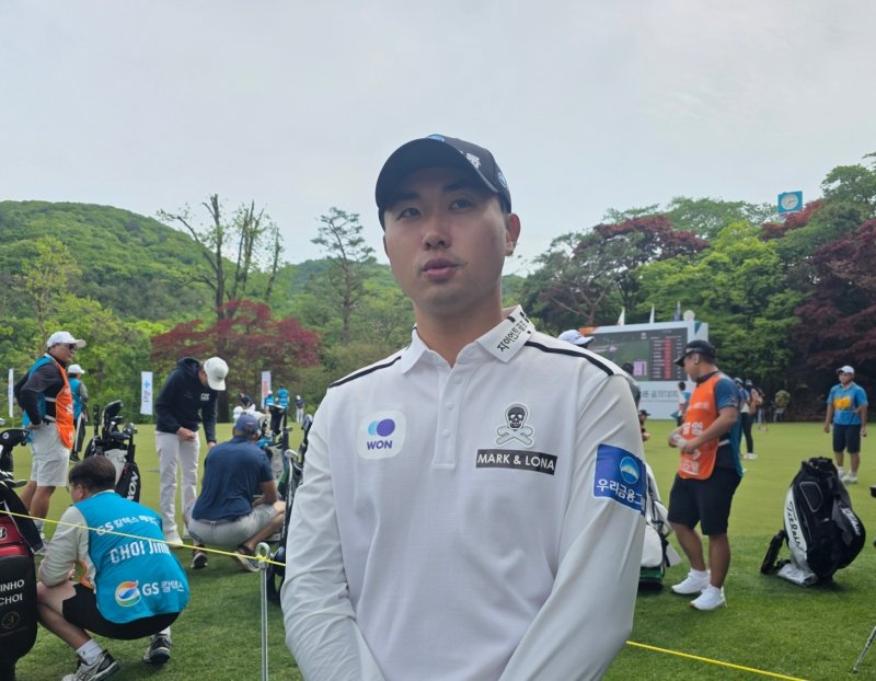 [성남=뉴시스] 강은정 수습기자= 조우영은 2일 경기 성남시 남서울 컨트리 클럽(파71)에서 열린 대회 2라운드에서 이글 1개, 버디 2개, 보기 3개를 쳐 1언더파 70타를 적어냈다. 2025.05.02. eunduck@newsis.com *재판매 및 DB 금지