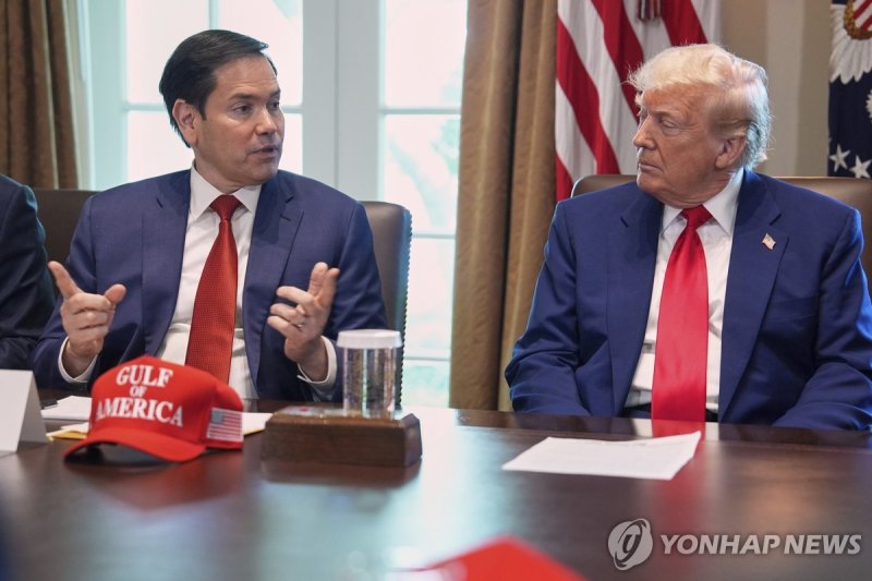 마코 루비오 국무장관(좌측)과 도널드 트럼프 미국 대통령 (출처=연합뉴스)