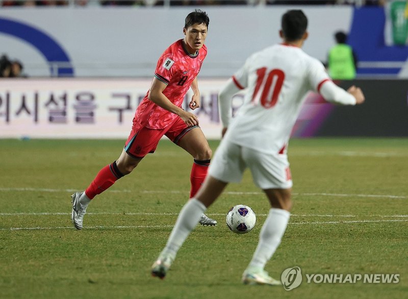 드리블하는 박용우 (출처=연합뉴스)