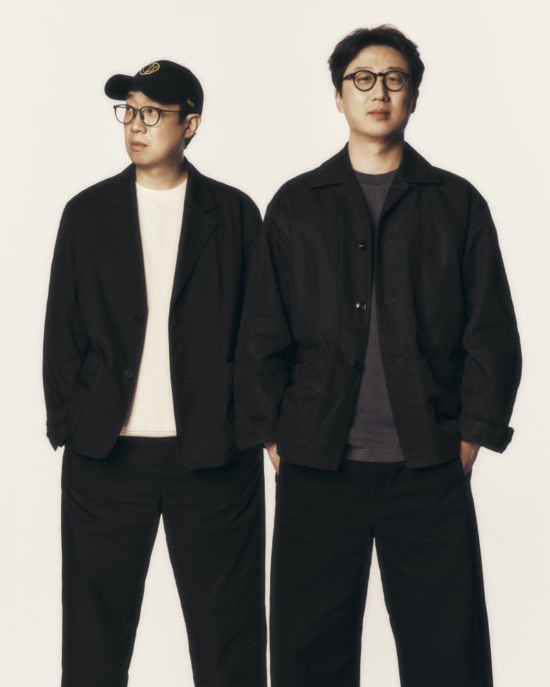 한준희 기획총괄(왼쪽), 유수민 돌직구벳 / 사진제공=넷플릭스
