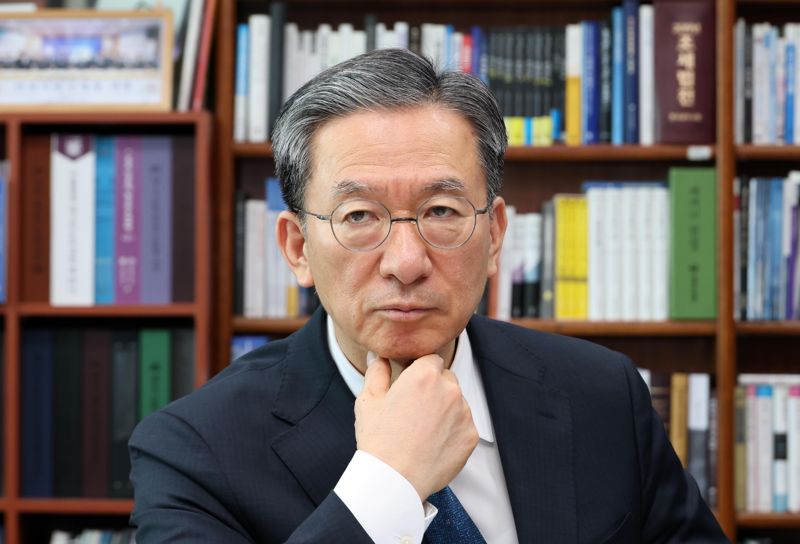 [대선캠프 브레인에게 듣다] '李 38년지기' 정성호 "국가수호 의지, 자질, 실무 능력 보면 이재명이 대통령감"