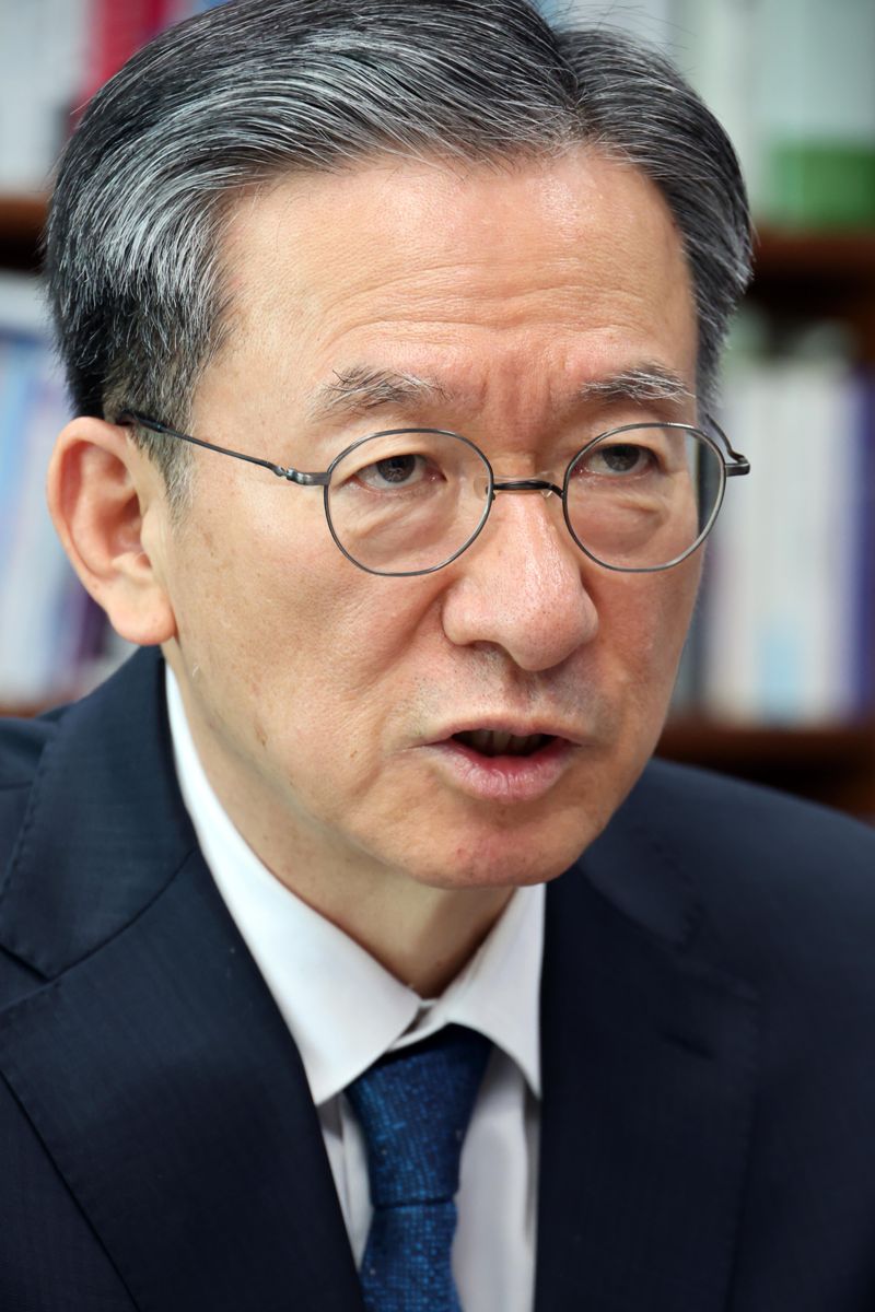 [대선캠프 브레인에게 듣다] '李 38년지기' 정성호 "국가수호 의지, 자질, 실무 능력 보면 이재명이 대통령감"