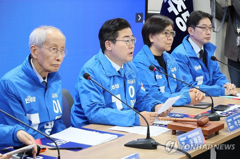 발언하는 박찬대 총괄선대위원장 (출처=연합뉴스)