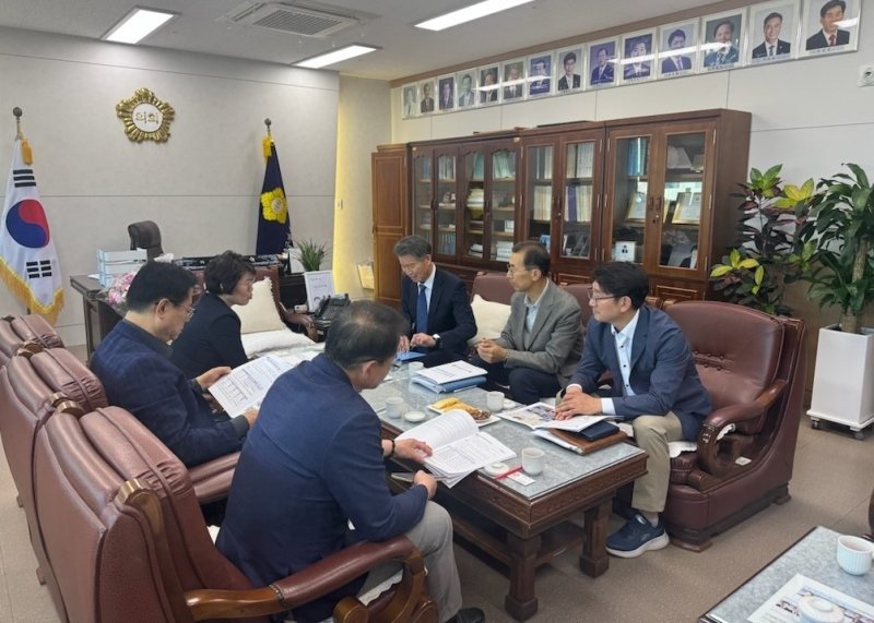 대구 동부아시아365서는 최근 동구의회에서 '2025년 동구 안전 이음 회의'를 열었다. (대구 동부경찰서 제공. 재판매 및 DB 금지)/뉴스1