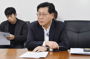 최신 뉴스 이미지