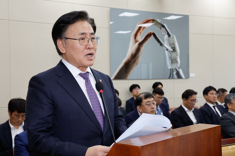 유상임 과학기술토토사이트통신부 장관. 2025.4.24/뉴스1 ⓒ News1 안은나 기자