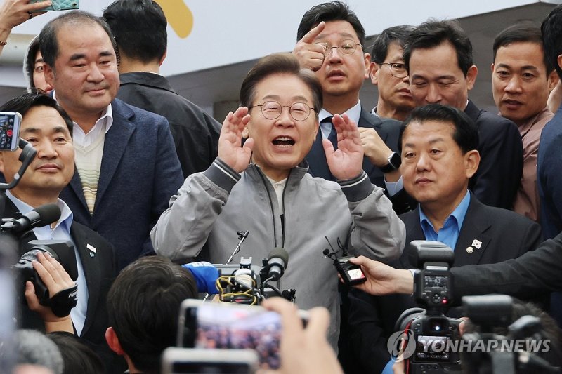 '동해안벨트' 민심 공략 나선 이재명 후보 (출처=연합뉴스)