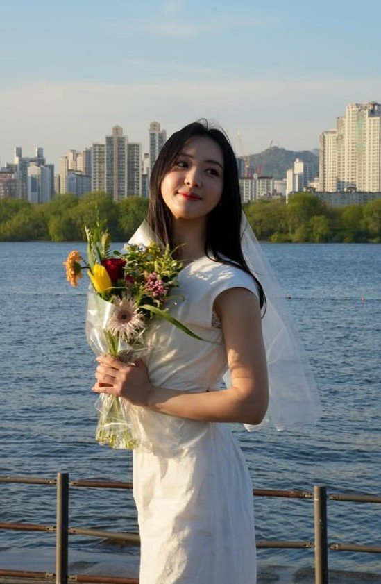 '배성재♥' 김다영, 한강서 브라이덜 샤워 "영락 없는 신부"