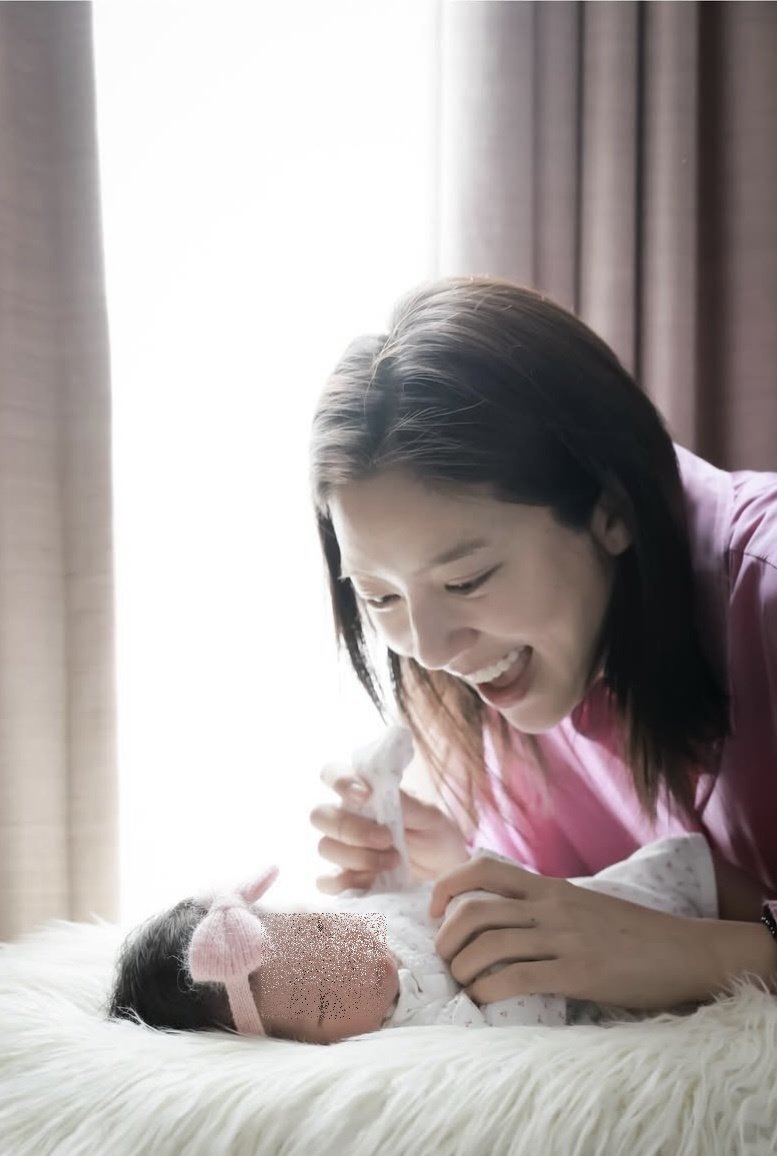 손담비, 생후 23일 붕어빵 딸 공개 "초보 엄마지만 잘 부탁해"