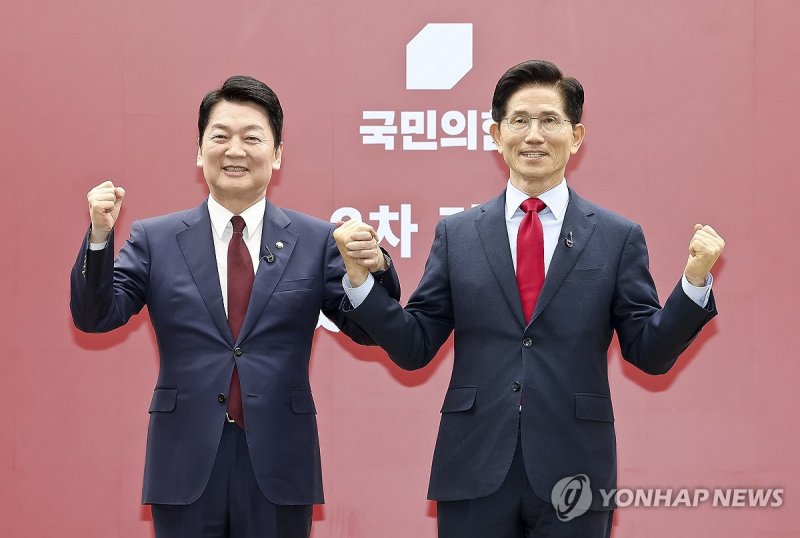 안철수 "김문수, 계엄·탄핵 사과해 달라"… "尹, 탈당 결단할 때"
