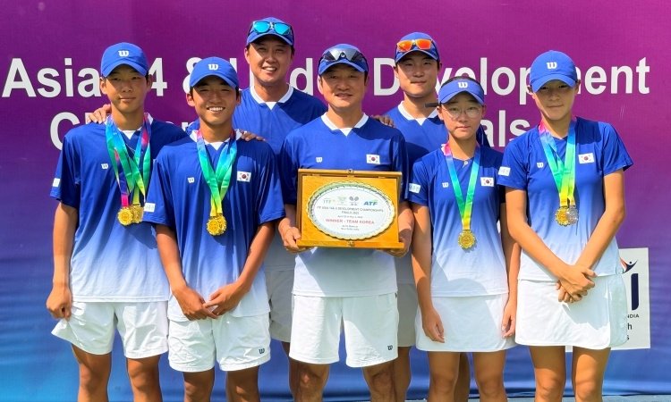 남녀 U-14 테니스 국가대표 선수단. (출처=연합뉴스)