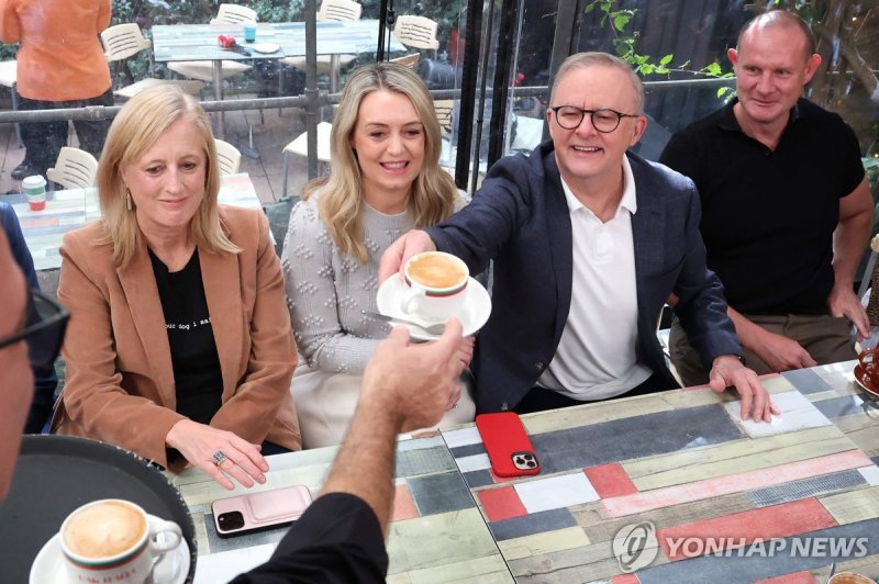 총선 압승 앨버니지 호주 총리 (출처=연합뉴스)