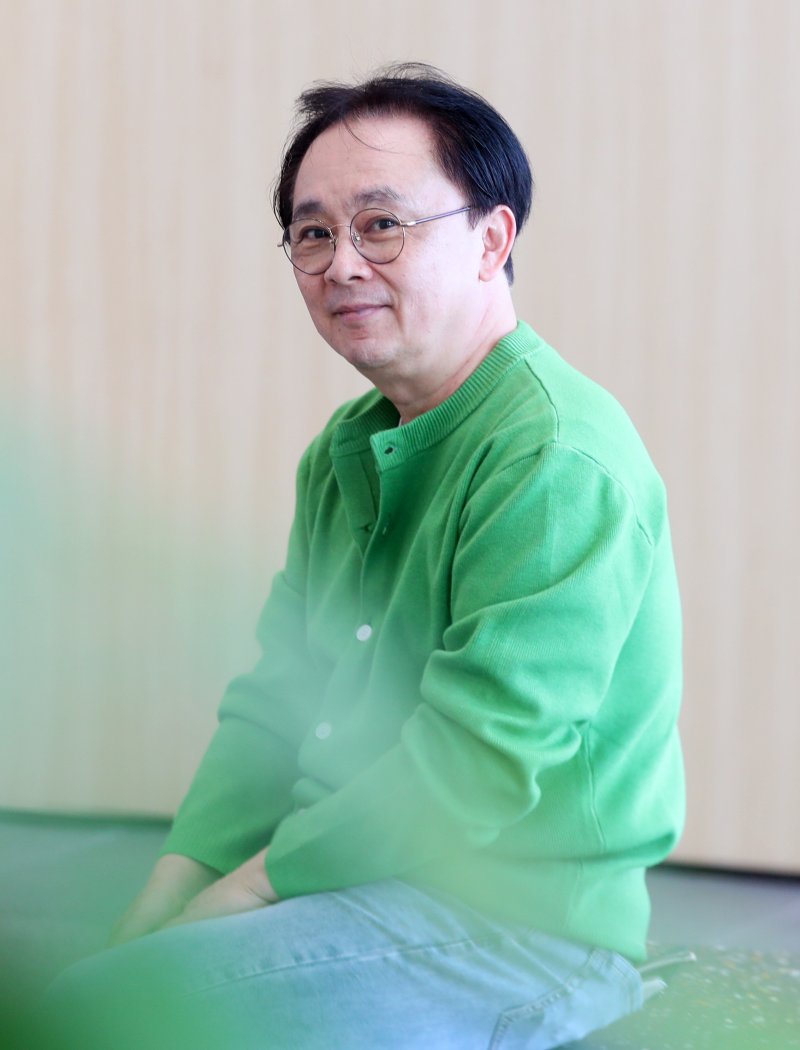 '데뷔 60주년' 맞은 '꼬마신랑' 김정훈 "은퇴요? 반드시 돌아옵니다!"