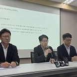 해킹사고 SKT, 오늘부터 신규영업 중단…유심교체 현황은