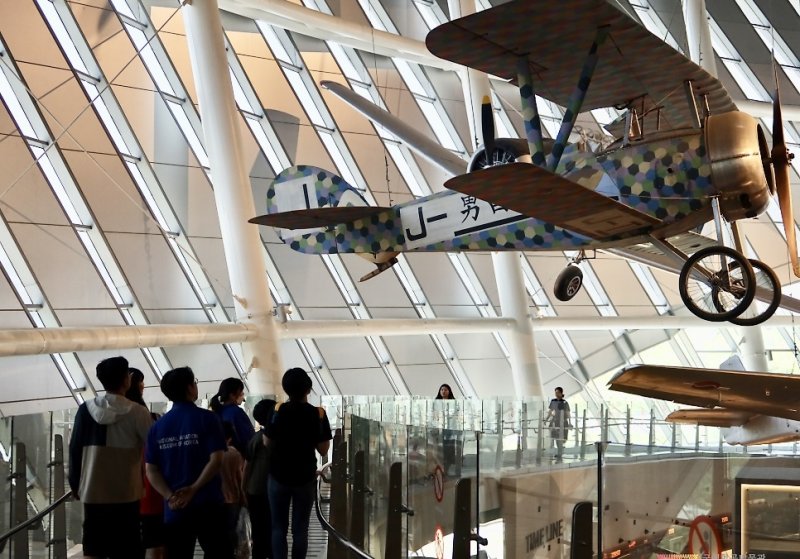 관람객들이 5일 국립항공박물관에서 관람을 하고 있다. 2025.5.5/뉴스1