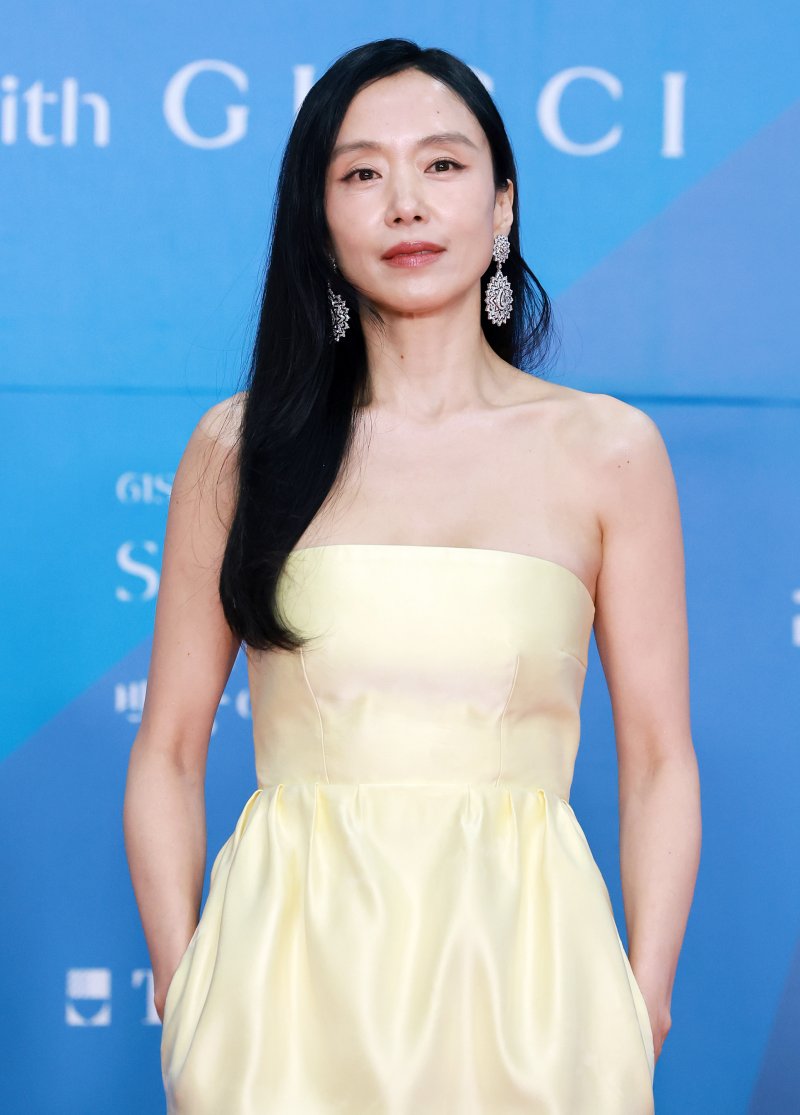 '리볼버' 전도연, 최우수 연기상…"새로운 얼굴 찾아"