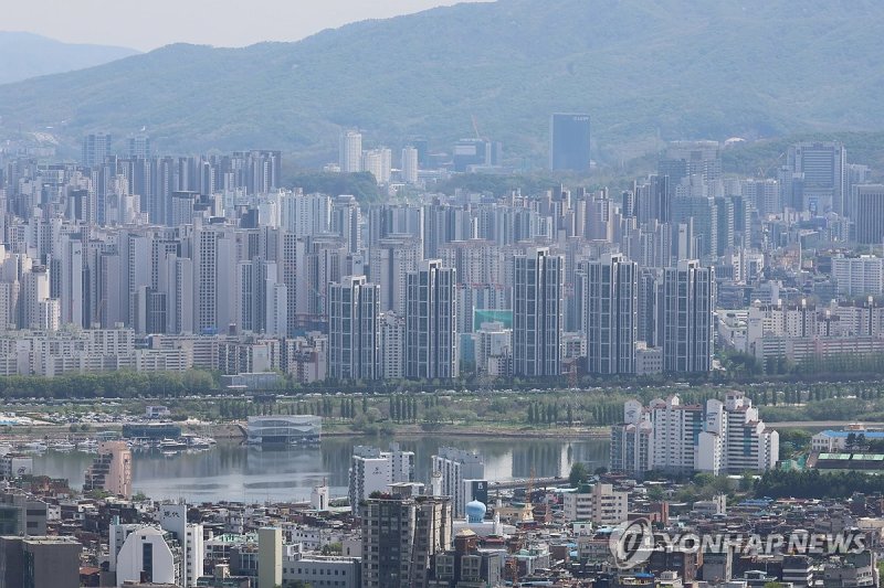 하반기 가계대출 더 빡빡해진다…3단계 스트레스DSR 이달 윤곽 (출처=연합뉴스)
