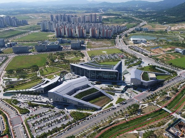 충남도청사 전경 ⓒ News1