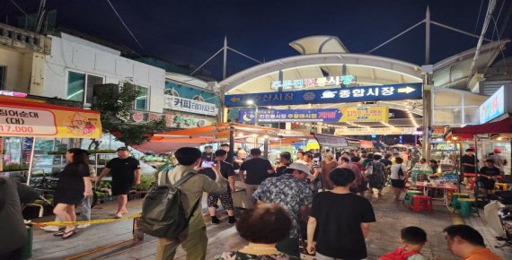 강릉 주문진 전통시장은 오는 7월부터 야시장을 운영할 계획이다. 강원자치도 제공