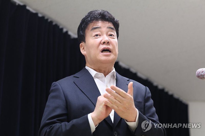 못버틴 백종원 "방송 갑질이란 무서운 의혹까지.."