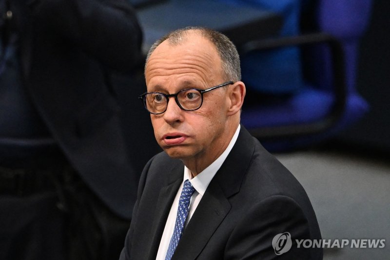 안도하는 독일 차기 총리 (출처=연합뉴스)