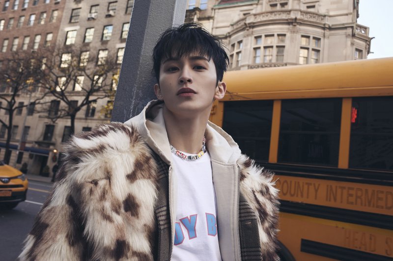 가장 개인적인 것이 가장 보편적…nct 마크, 이처럼 명민한 스토리텔러