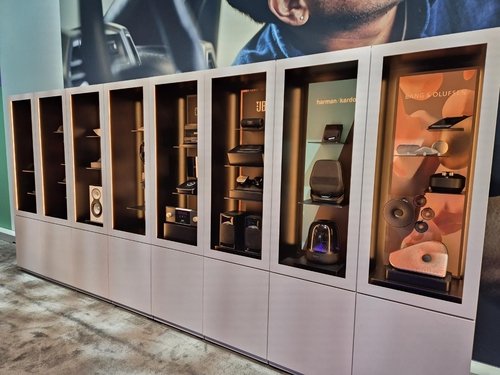 삼성전자, 명품오디오 B&W 품에 안았다…8년만에 대규모M&A 시동(종합)