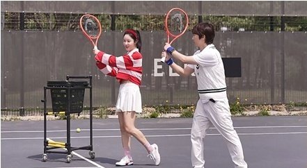 장우혁, 손성윤과 테니스 데이트…자연스러운 스킨십 [N컷]