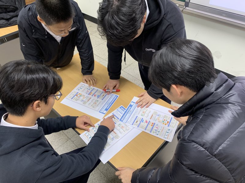경북교육청은 7일 도내 초·중·고등학교 30개 팀을 선정해 ‘제2회 데이터리터러시 수학프로젝트’를 본격 운영한다