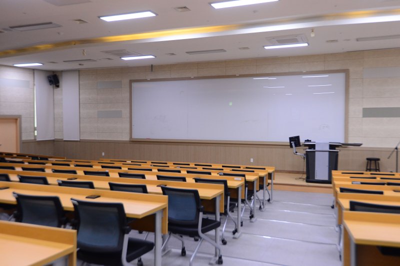 텅 빈 전남대 의과대학 강의실/뉴스1 ⓒ News1 박지현 기자
